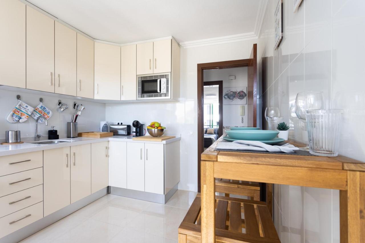 ארונה Classbnb - Three Spacious Apartments 150M From The Las Americas Promenade מראה חיצוני תמונה
