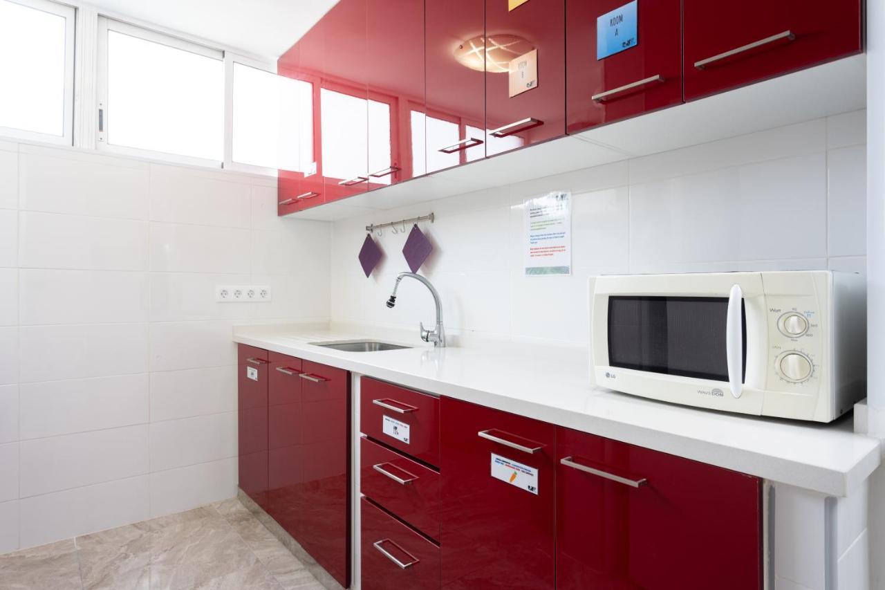ארונה Classbnb - Three Spacious Apartments 150M From The Las Americas Promenade מראה חיצוני תמונה