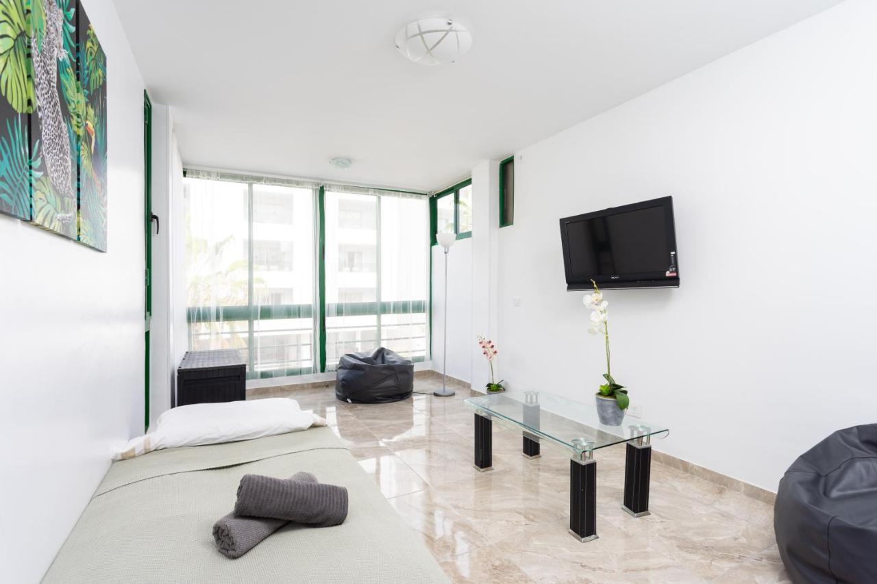 ארונה Classbnb - Three Spacious Apartments 150M From The Las Americas Promenade מראה חיצוני תמונה